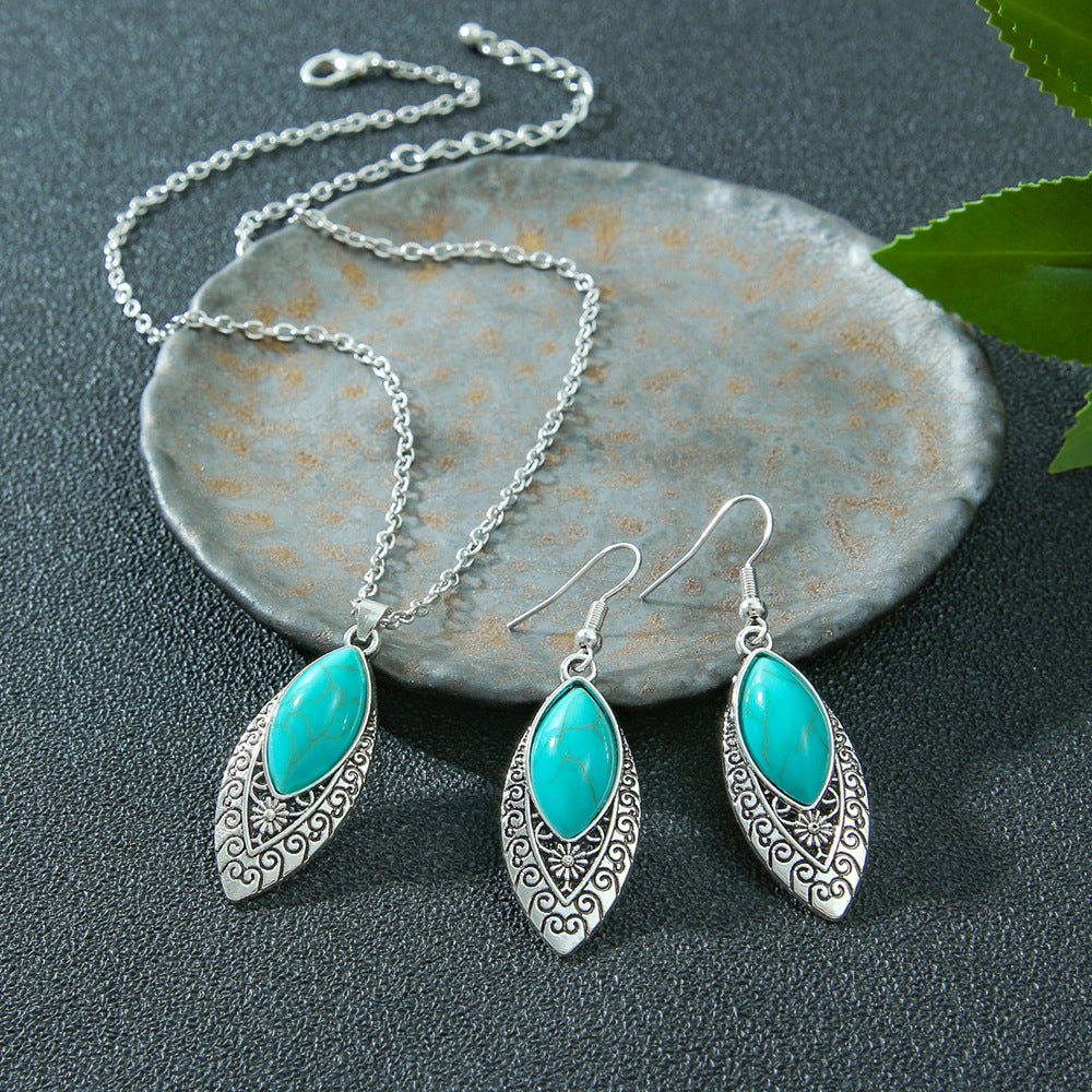 Turquoise Floral Necklace Set for Women, Boho Nature Inspired Jewelry Gift, Vintage Flower Pendant Necklace for Everyday Wear & Special Occasions