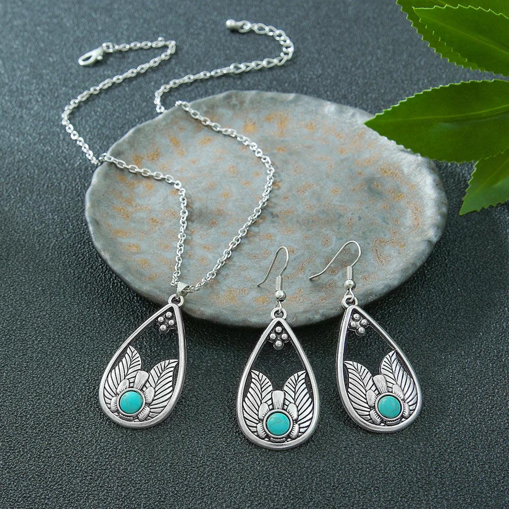 Turquoise Floral Necklace Set for Women, Boho Nature Inspired Jewelry Gift, Vintage Flower Pendant Necklace for Everyday Wear & Special Occasions