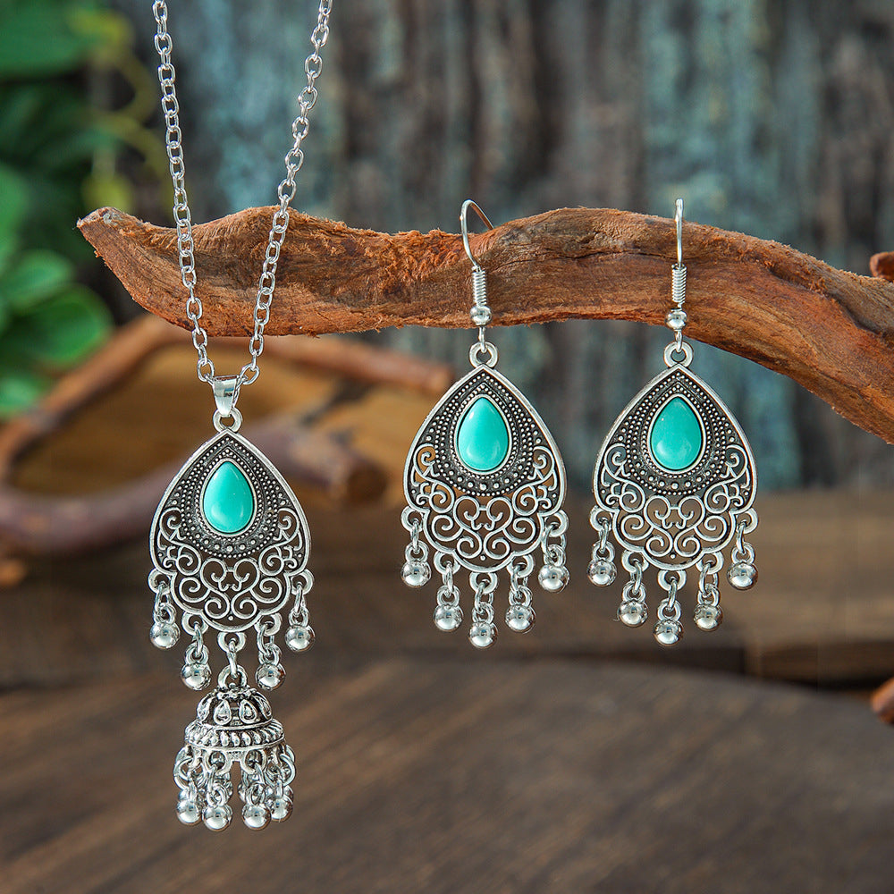 Turquoise Floral Necklace Set for Women, Boho Nature Inspired Jewelry Gift, Vintage Flower Pendant Necklace for Everyday Wear & Special Occasions