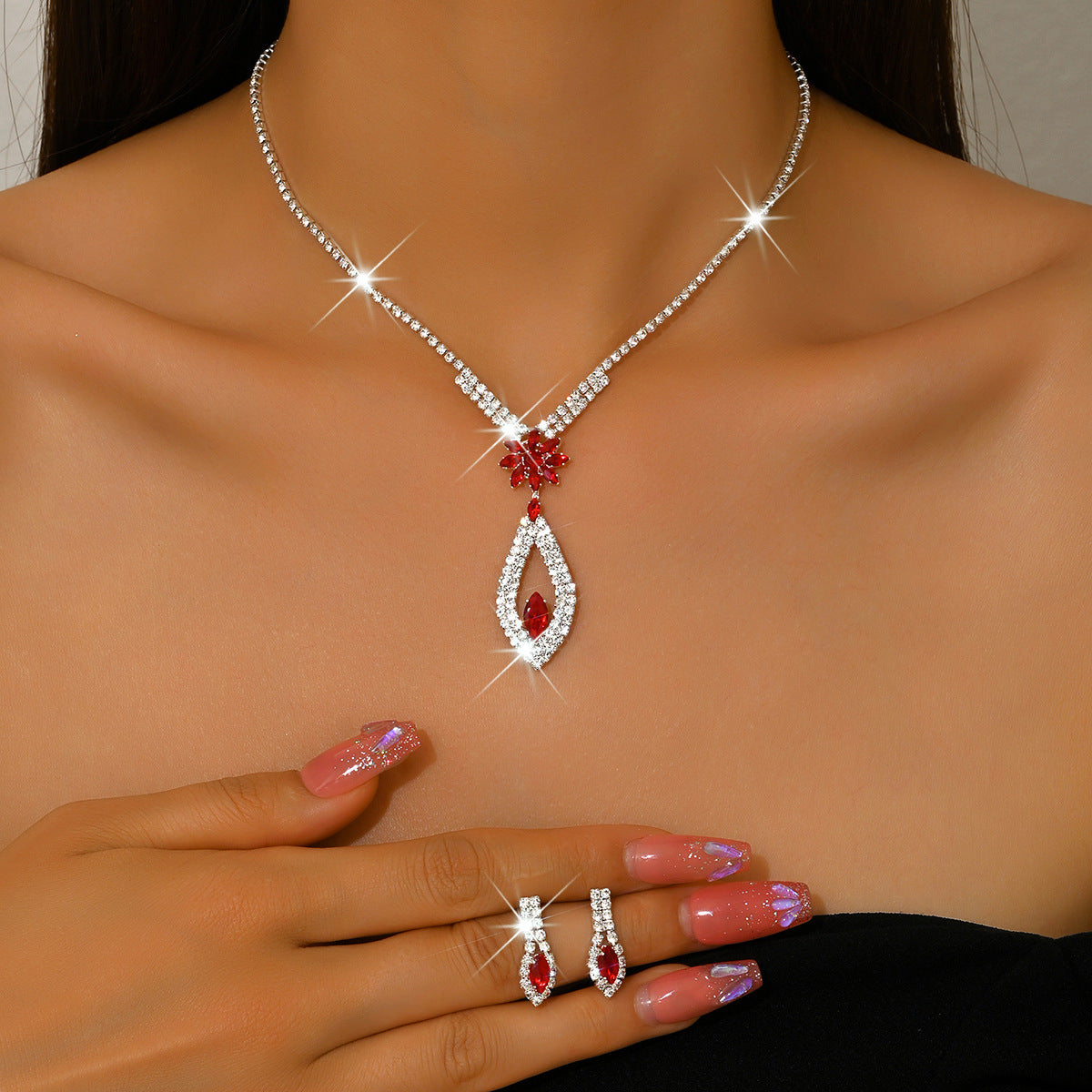Crystal Snowflake Teardrop Necklace and Earrings Set for Women, Elegant Winter Inspired Jewelry Gift Set
